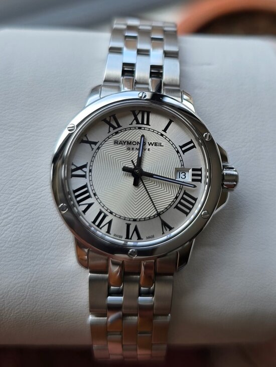 Raymond Weil Accessories - Raymond Weil Women's Watch, $1050 MSRP, Swiss, Silver, 28mm, Tango 5391-ST-00659